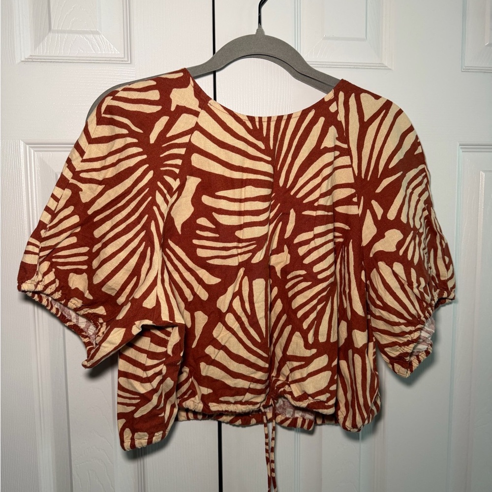 Banana Republic LINEN-BLEND TIE-HEM TOP